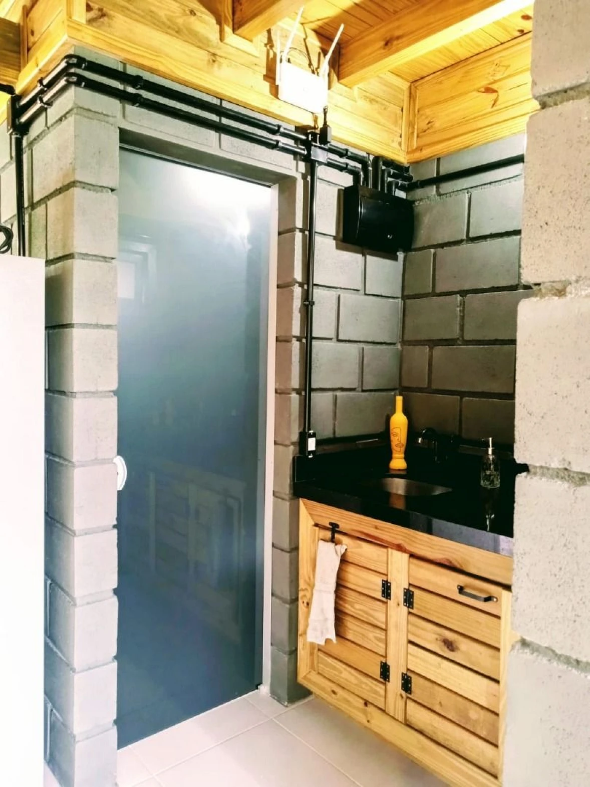 Chalé, 1 Quarto, Piscina, Mobiliado - Águas Mornas - Foto 9