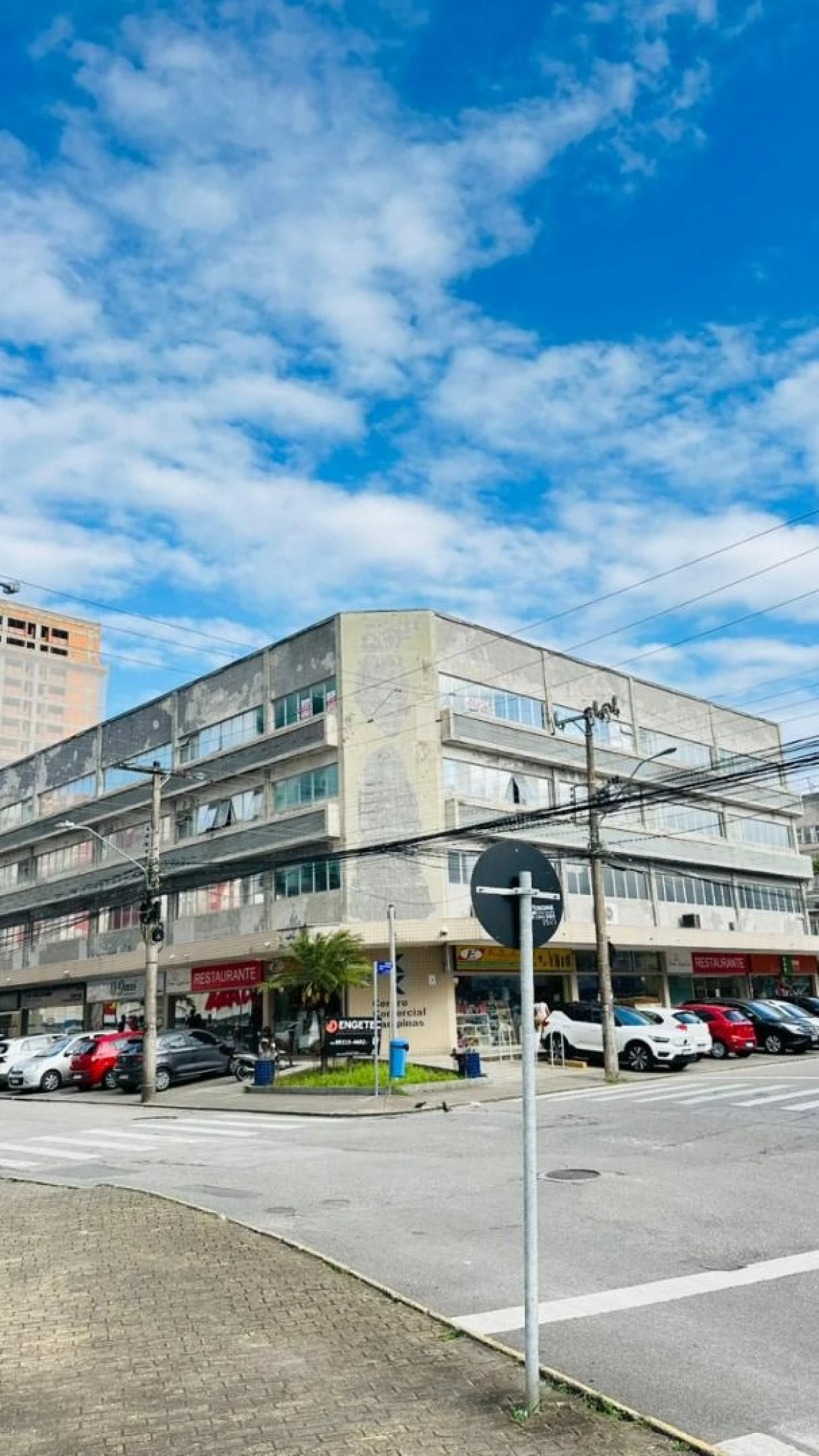 Sala para Alugar, 88 m² - Campinas - São José/SC