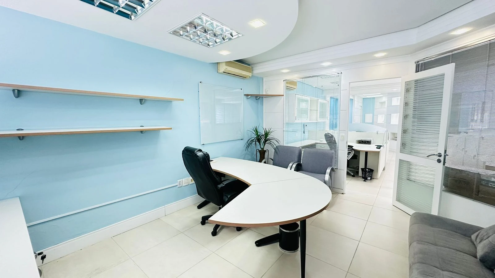 Sala para Alugar, 88 m² - Campinas - São José/SC - Foto 8