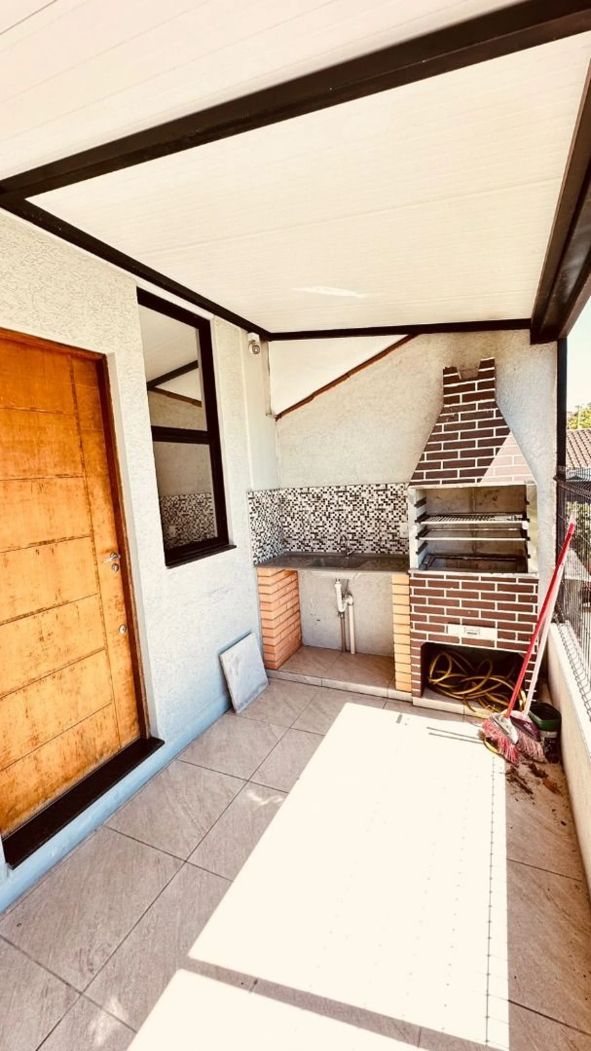 Prédio em Picadas do Sul, São José