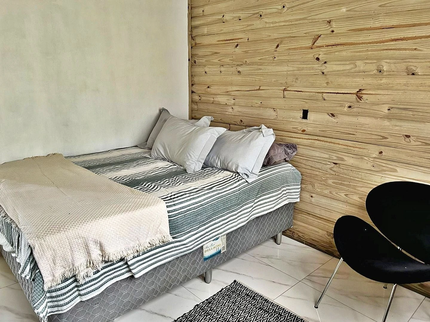 Chácara - 2 Quartos, Piscina, 6 Vagas - Fazendinha - Foto 9