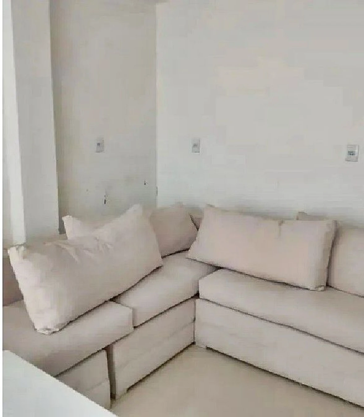 Sobrado geminado em Forquilhas, São José