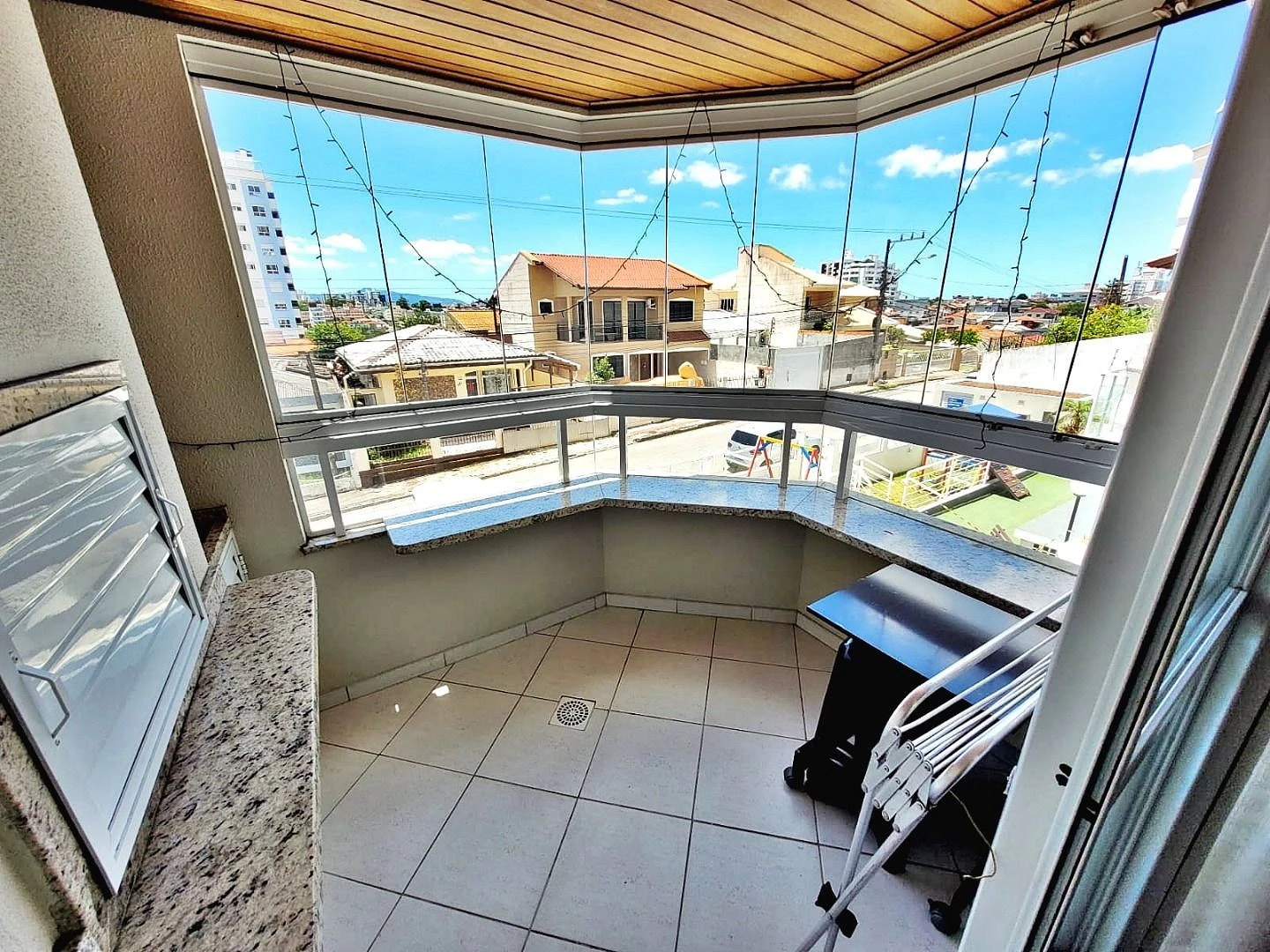 Apartamento 2 Quartos com 1 Suíte e 70m² - Barreiros - Foto 15