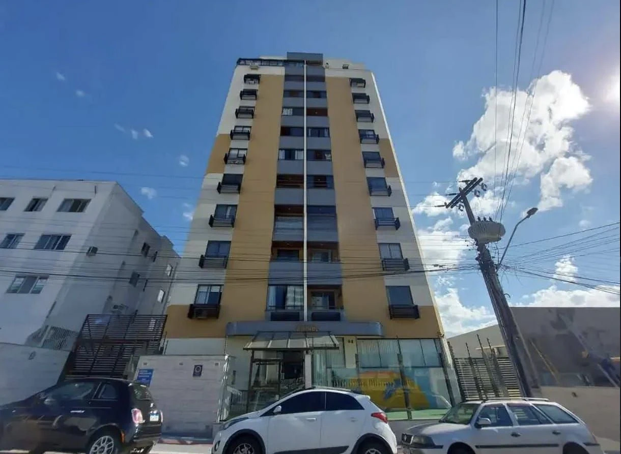 Oportunidade com Vista Mar Definitiva!  Apartamento 02 Dorms com Suíte e 87 m² Barreiros - São José/SC