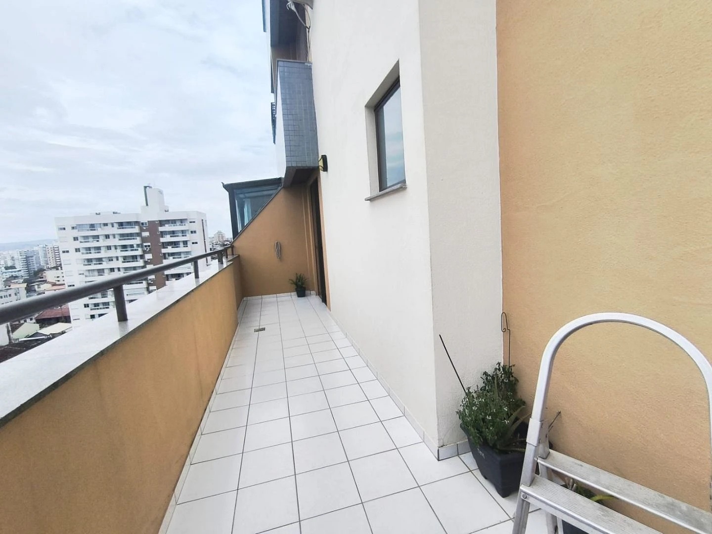 Oportunidade com Vista Mar Definitiva!  Apartamento 02 Dorms com Suíte e 87 m² Barreiros - São José/SC - Foto 30