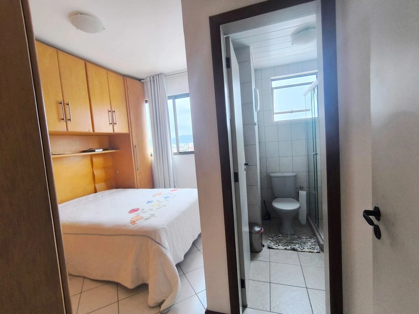 Oportunidade com Vista Mar Definitiva!  Apartamento 02 Dorms com Suíte e 87 m² Barreiros - São José/SC - Foto 32
