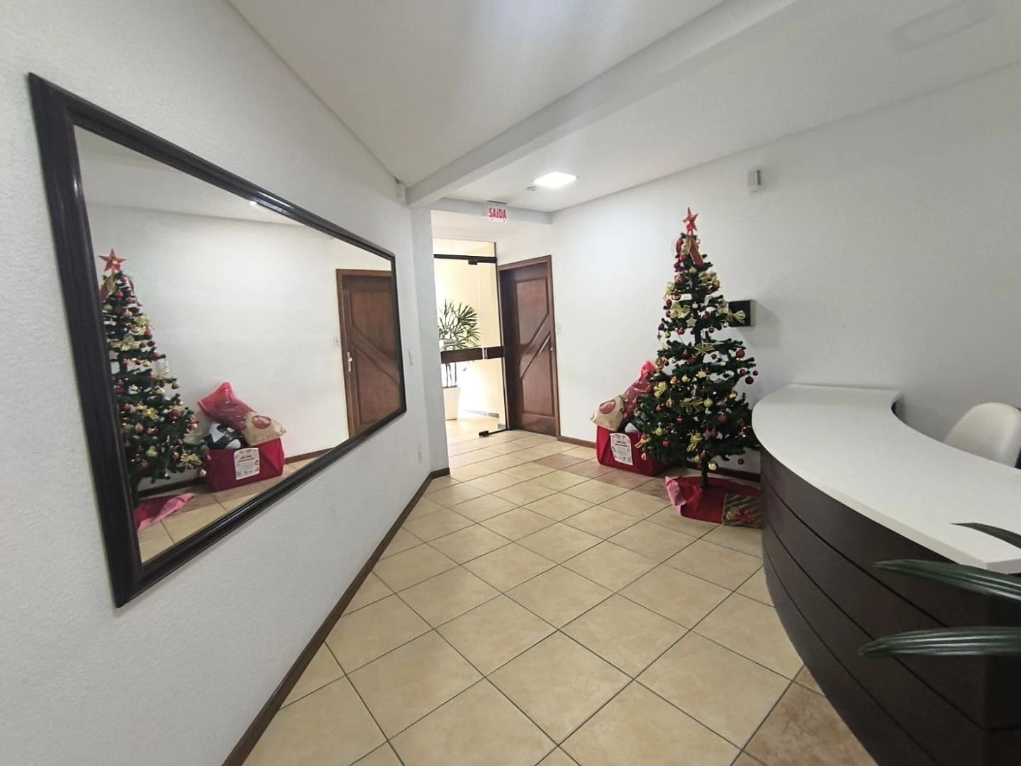 Oportunidade com Vista Mar Definitiva!  Apartamento 02 Dorms com Suíte e 87 m² Barreiros - São José/SC - Foto 7
