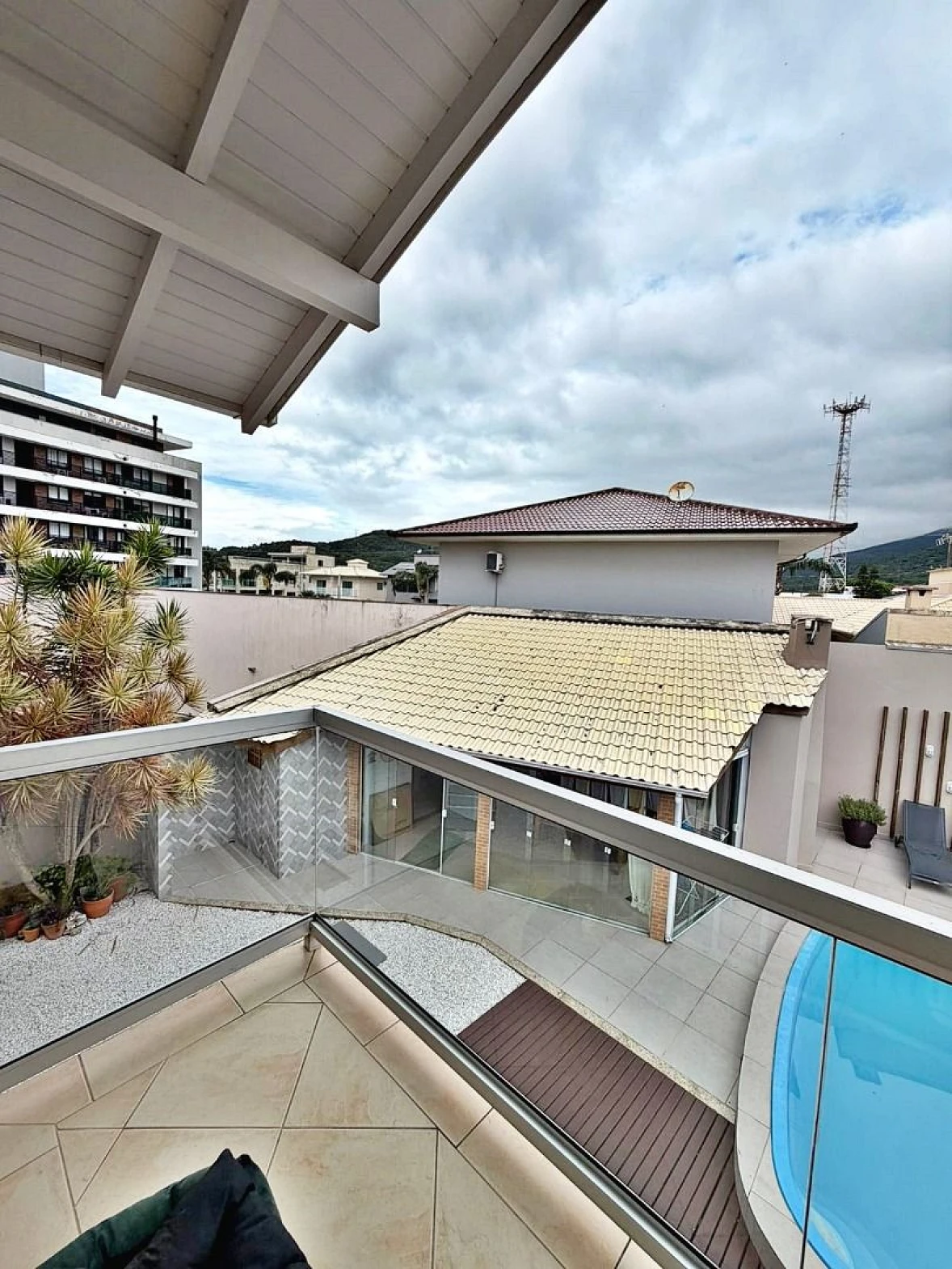 Casa, 4 Dormitórios, 2 Suítes, 50 Metros do Mar, Bairro Praia de Fora, Palhoça/SC - Foto 35