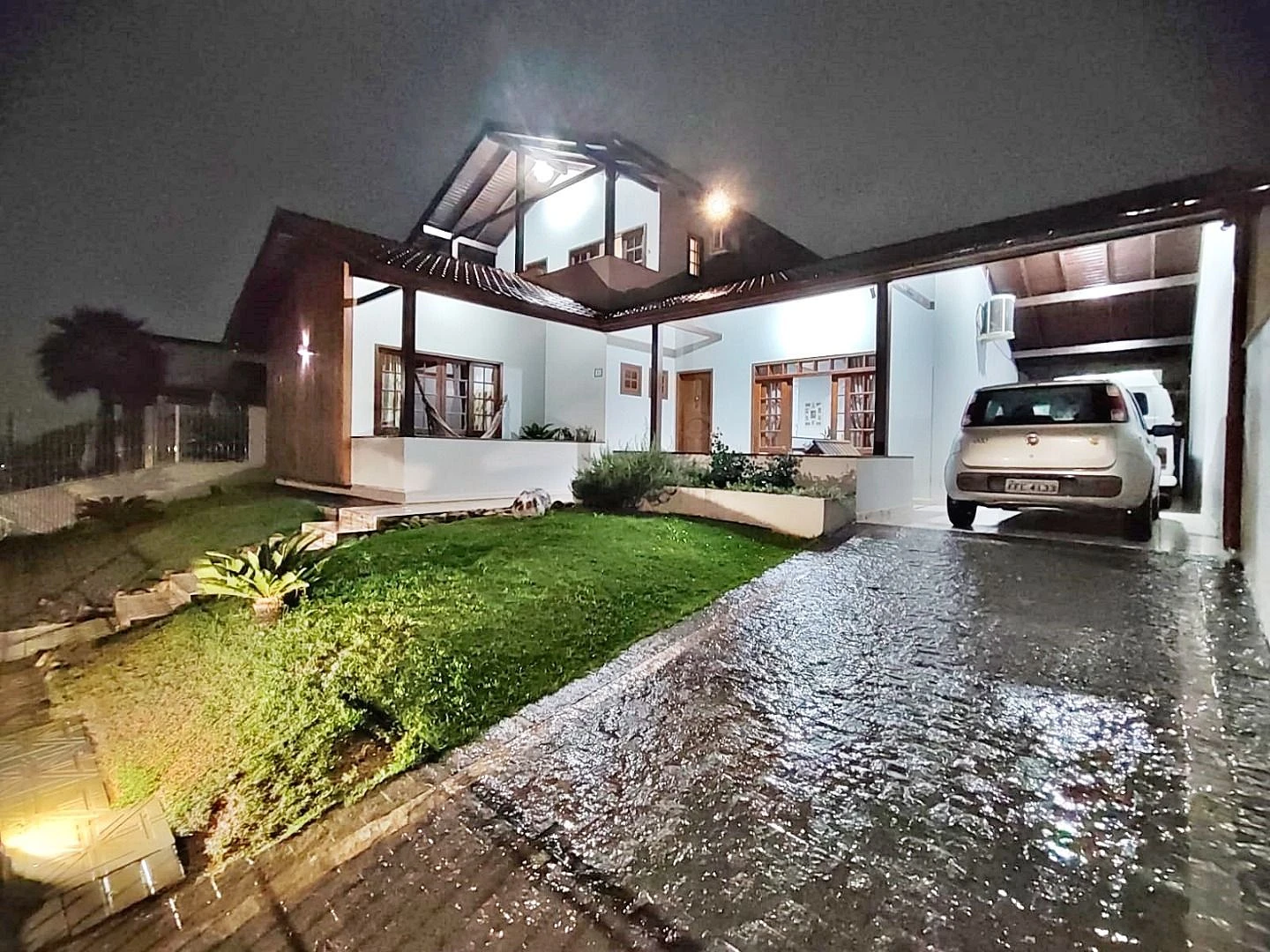Casa com 3 Dormitórios para Alugar, 250 m² - Cidade Universitária Pedra Branca - Palhoça/SC - Foto 41