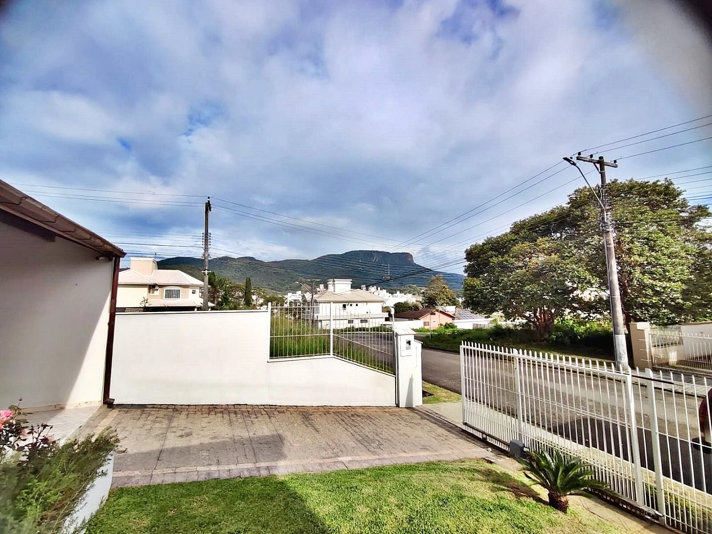 Casa com 3 Dormitórios para Alugar, 250 m² - Cidade Universitária Pedra Branca - Palhoça/SC - Foto 6