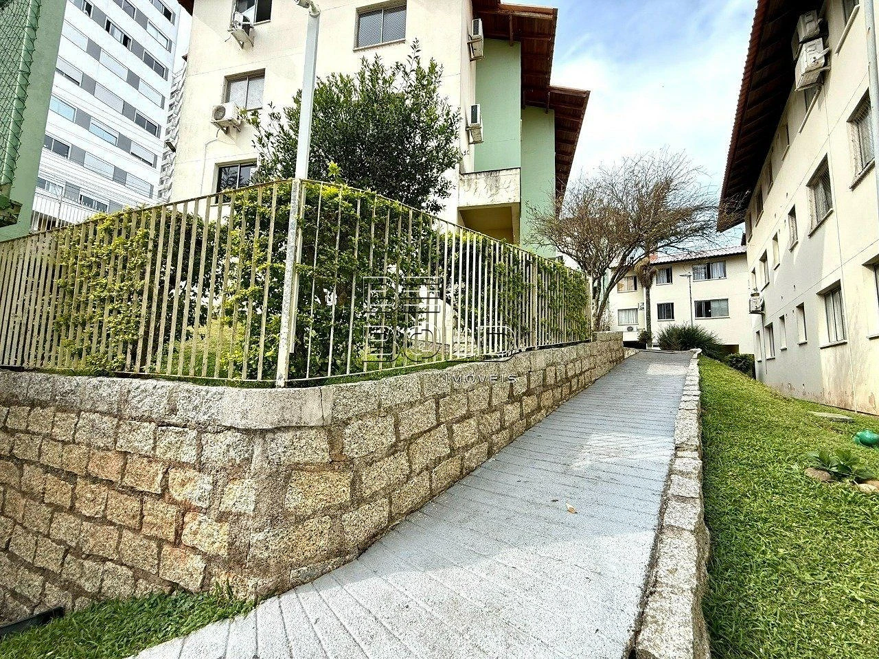 Apartamento em Capoeiras, Florianópolis