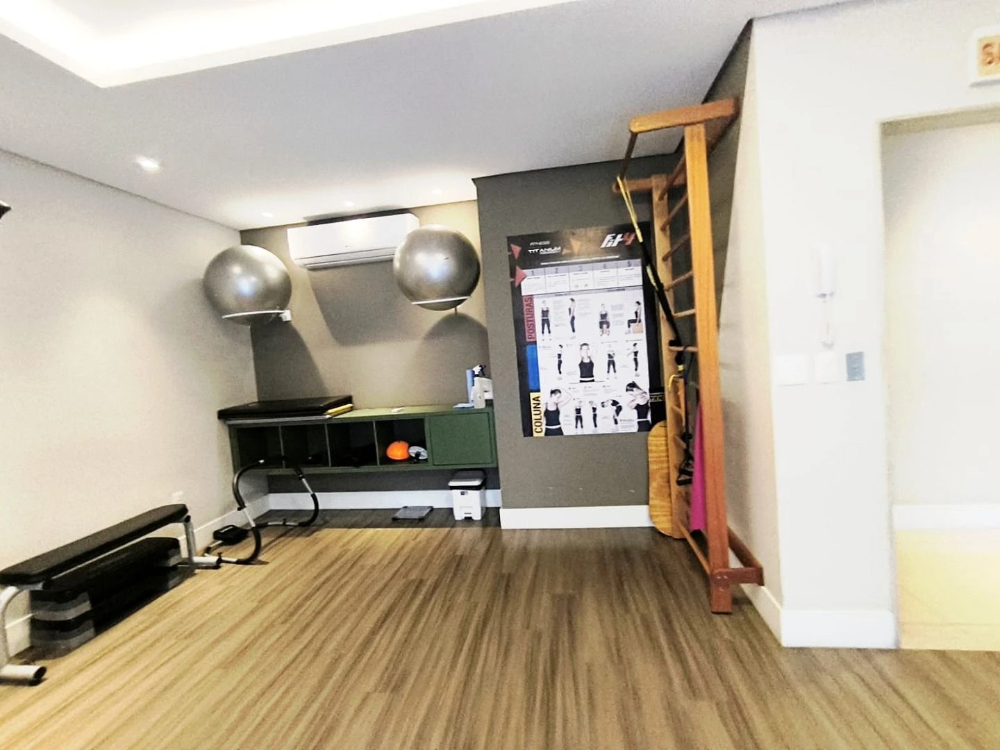 Apartamento com 2 Dormitórios com Suíte e Vaga - Estreito, Florianópolis/SC - Foto 30