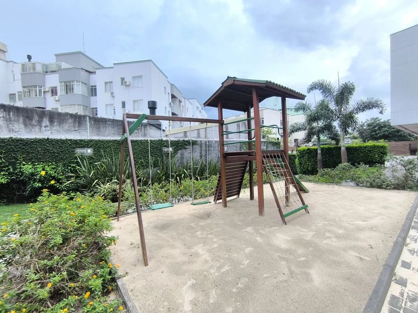Apartamento com 2 Dormitórios com Suíte e Vaga - Estreito, Florianópolis/SC - Foto 40