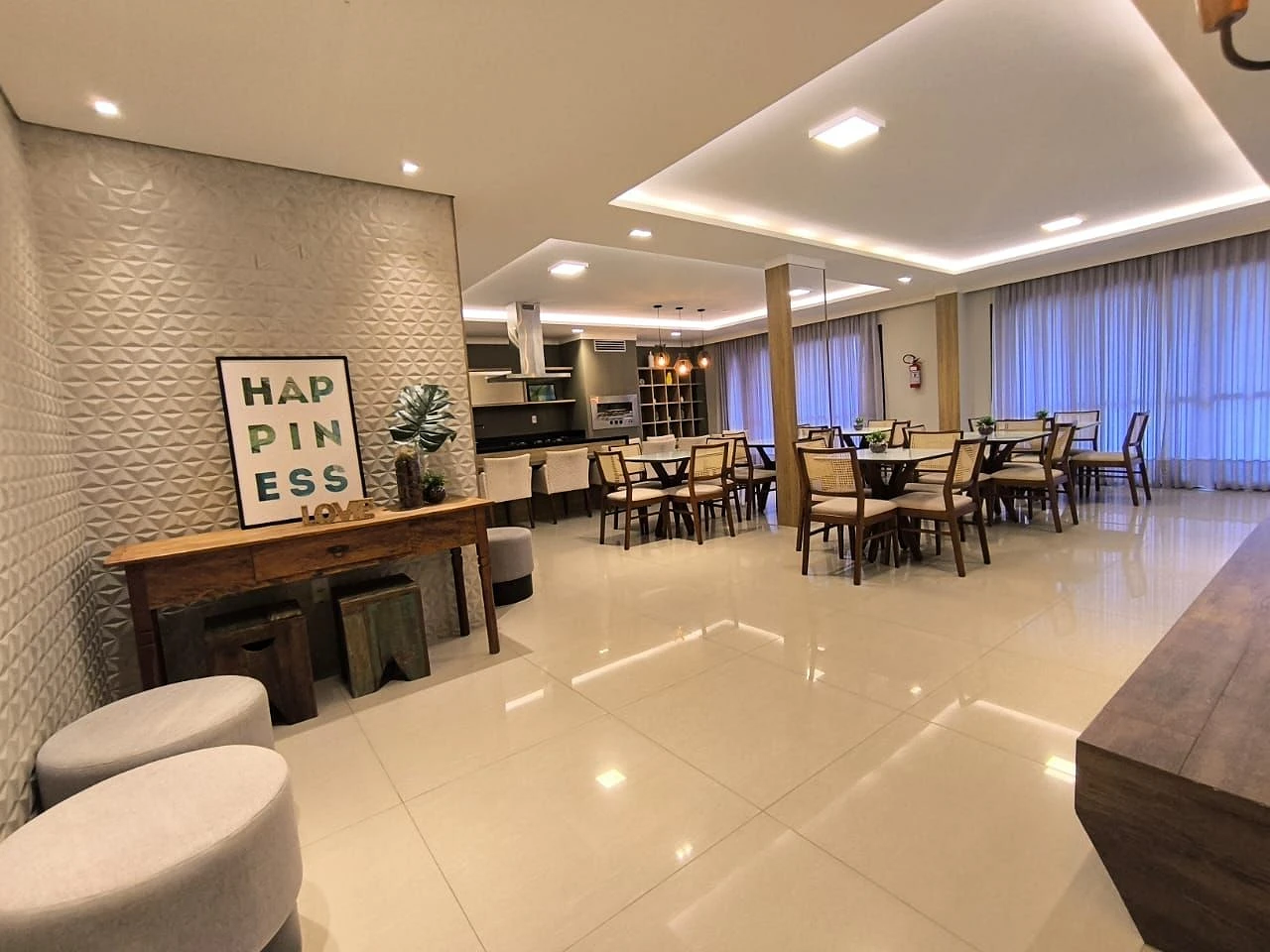 Apartamento com 2 Dormitórios com Suíte e Vaga - Estreito, Florianópolis/SC - Foto 42