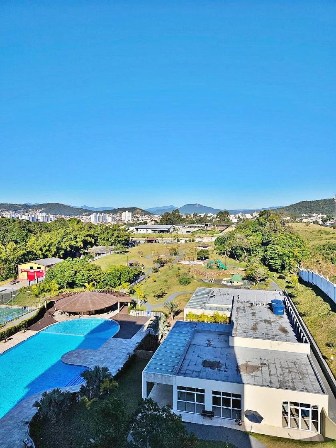 Apartamento 4 Quartos com 1 Suíte e 137m² - Serraria/Sj - Foto 39
