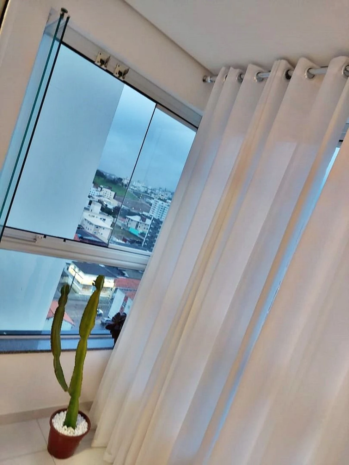Apartamento, 2 Quartos, Sacada e Garagem - Areias - São José - Foto 15