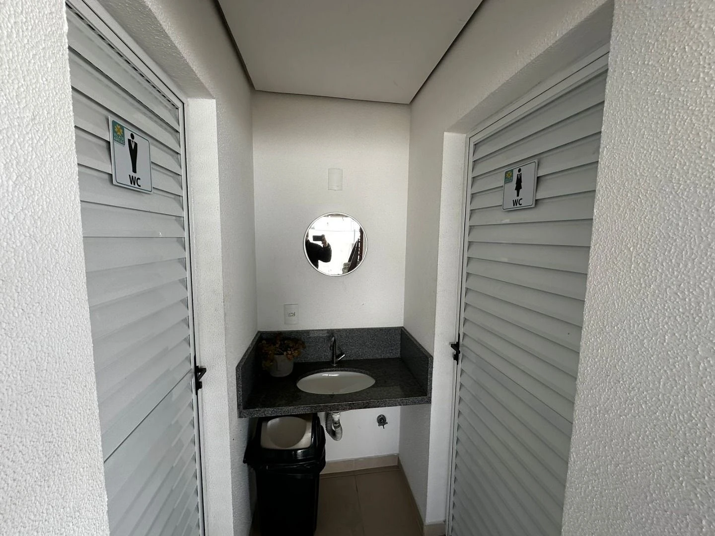 Apartamento, 2 Quartos, Sacada e Garagem - Areias - São José - Foto 18