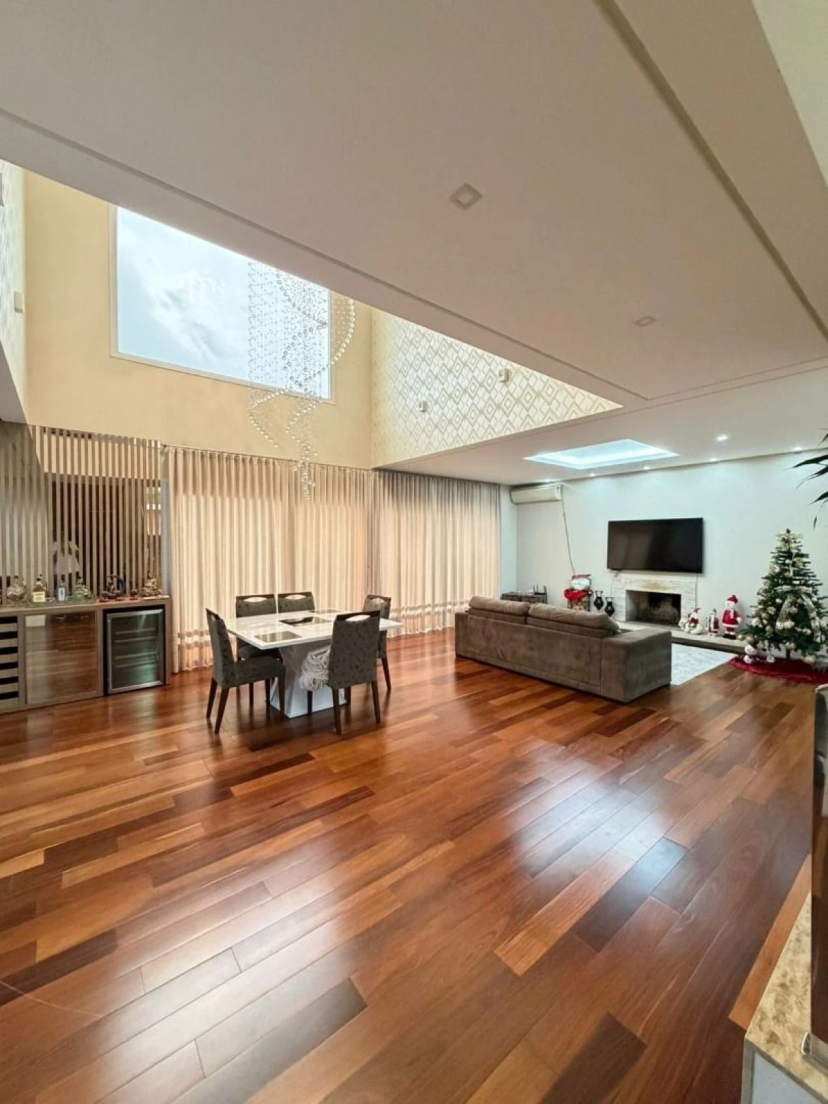 Casa Alto Padrão, 2 Pavimentos, 4 Dormitórios, 3 Suítes, Condomínio Quinta dos Guimarães - Foto 13
