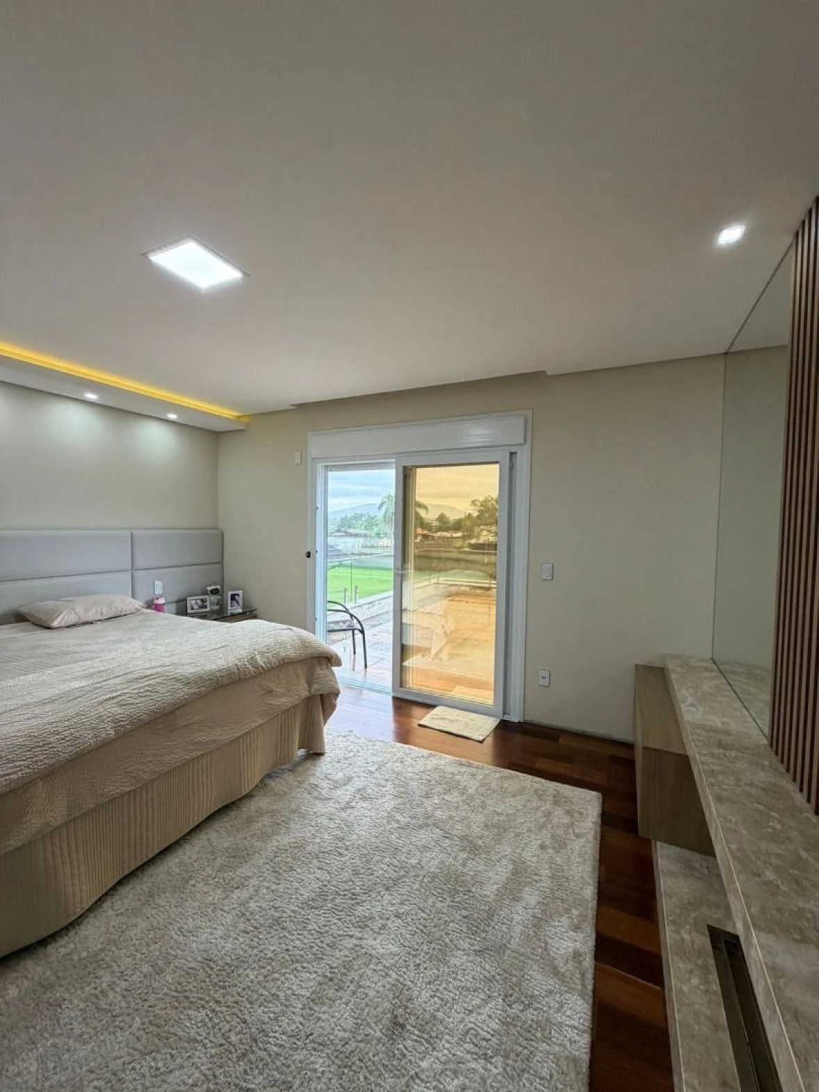 Casa Alto Padrão, 2 Pavimentos, 4 Dormitórios, 3 Suítes, Condomínio Quinta dos Guimarães - Foto 38
