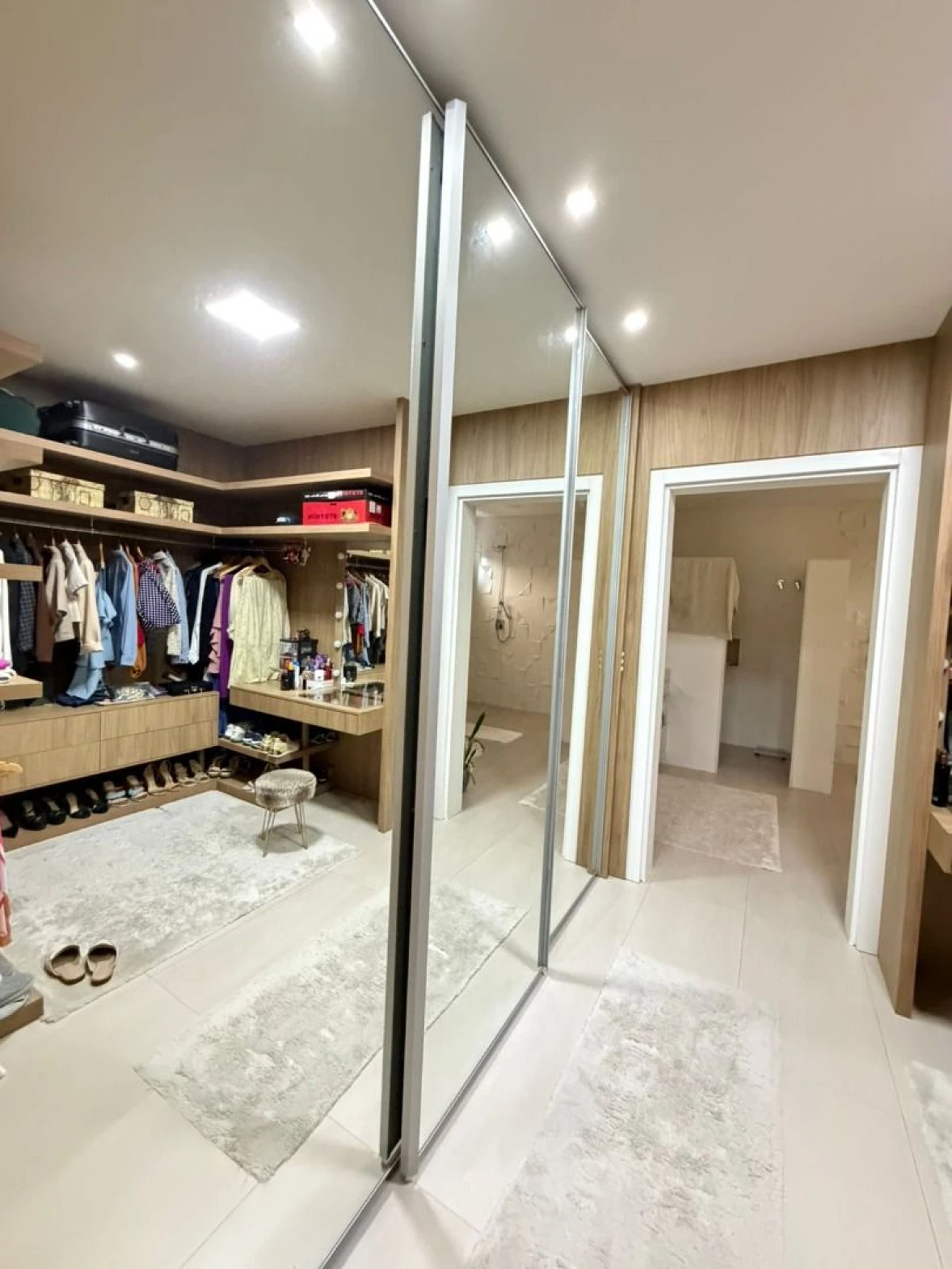 Casa Alto Padrão, 2 Pavimentos, 4 Dormitórios, 3 Suítes, Condomínio Quinta dos Guimarães - Foto 42