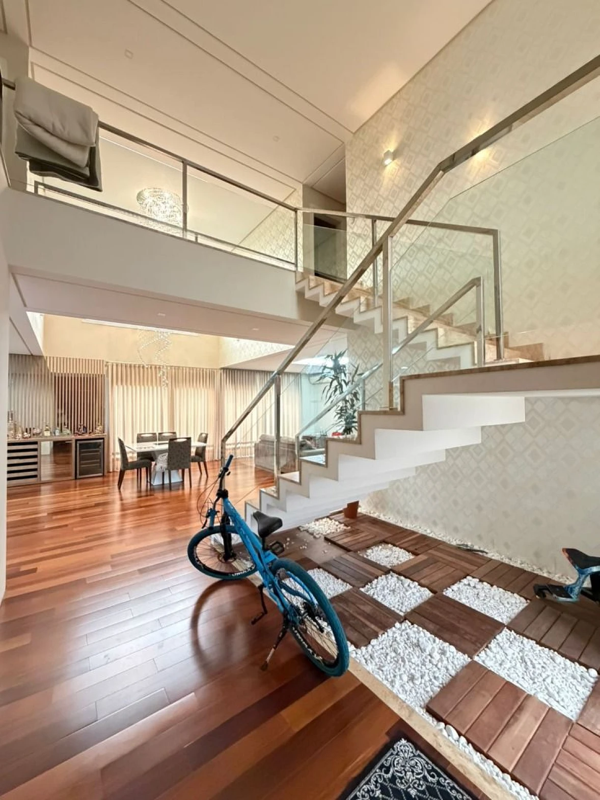 Casa Alto Padrão, 2 Pavimentos, 4 Dormitórios, 3 Suítes, Condomínio Quinta dos Guimarães - Foto 8