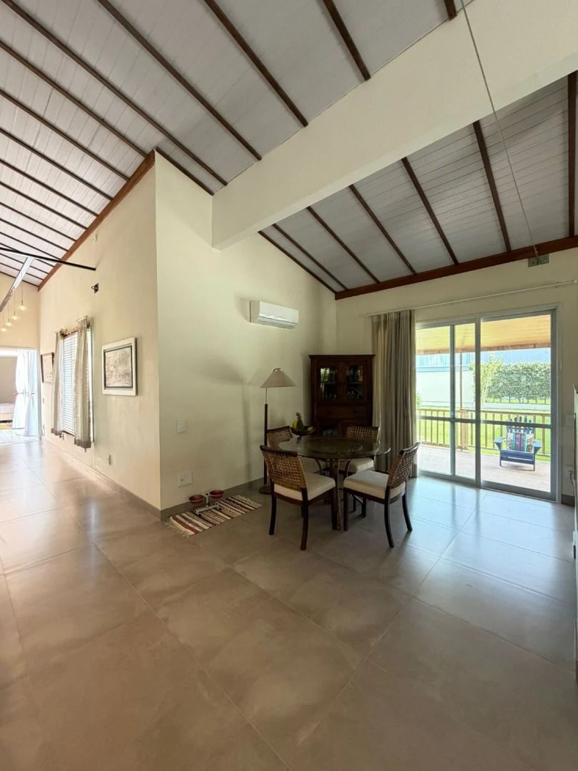 Casa 3 Dormitórios, 2 Suítes, Terreno 2.000 m² - Condomínio Quinta dos Guimarães - Foto 15