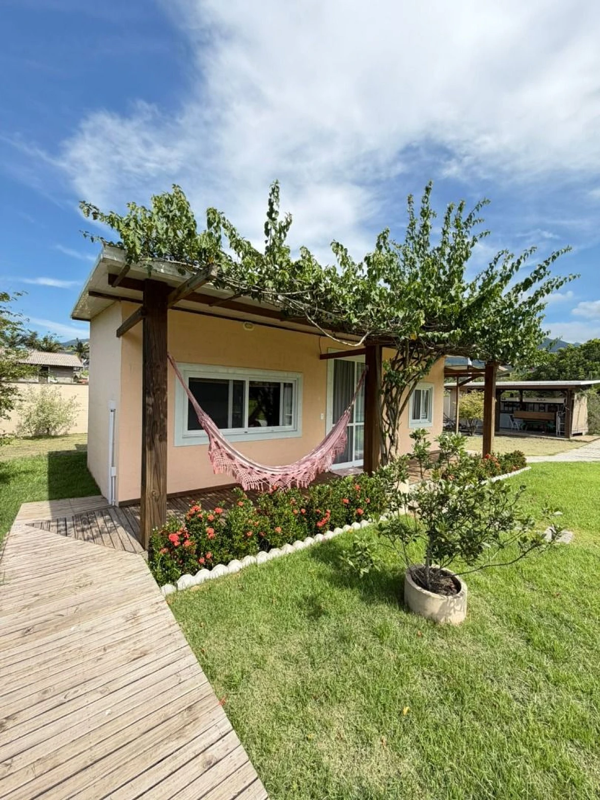 Casa 3 Dormitórios, 2 Suítes, Terreno 2.000 m² - Condomínio Quinta dos Guimarães - Foto 35
