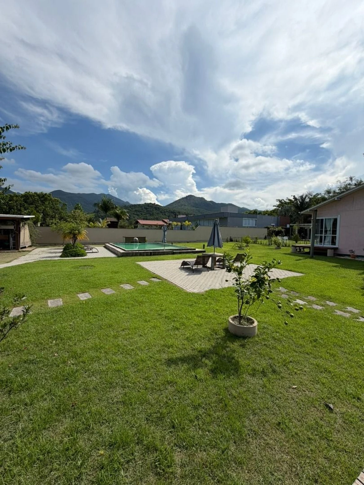 Casa 3 Dormitórios, 2 Suítes, Terreno 2.000 m² - Condomínio Quinta dos Guimarães - Foto 36