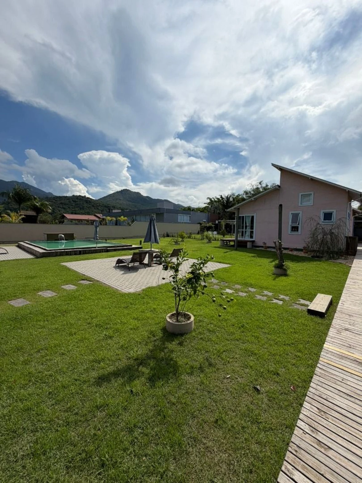 Casa 3 Dormitórios, 2 Suítes, Terreno 2.000 m² - Condomínio Quinta dos Guimarães - Foto 38
