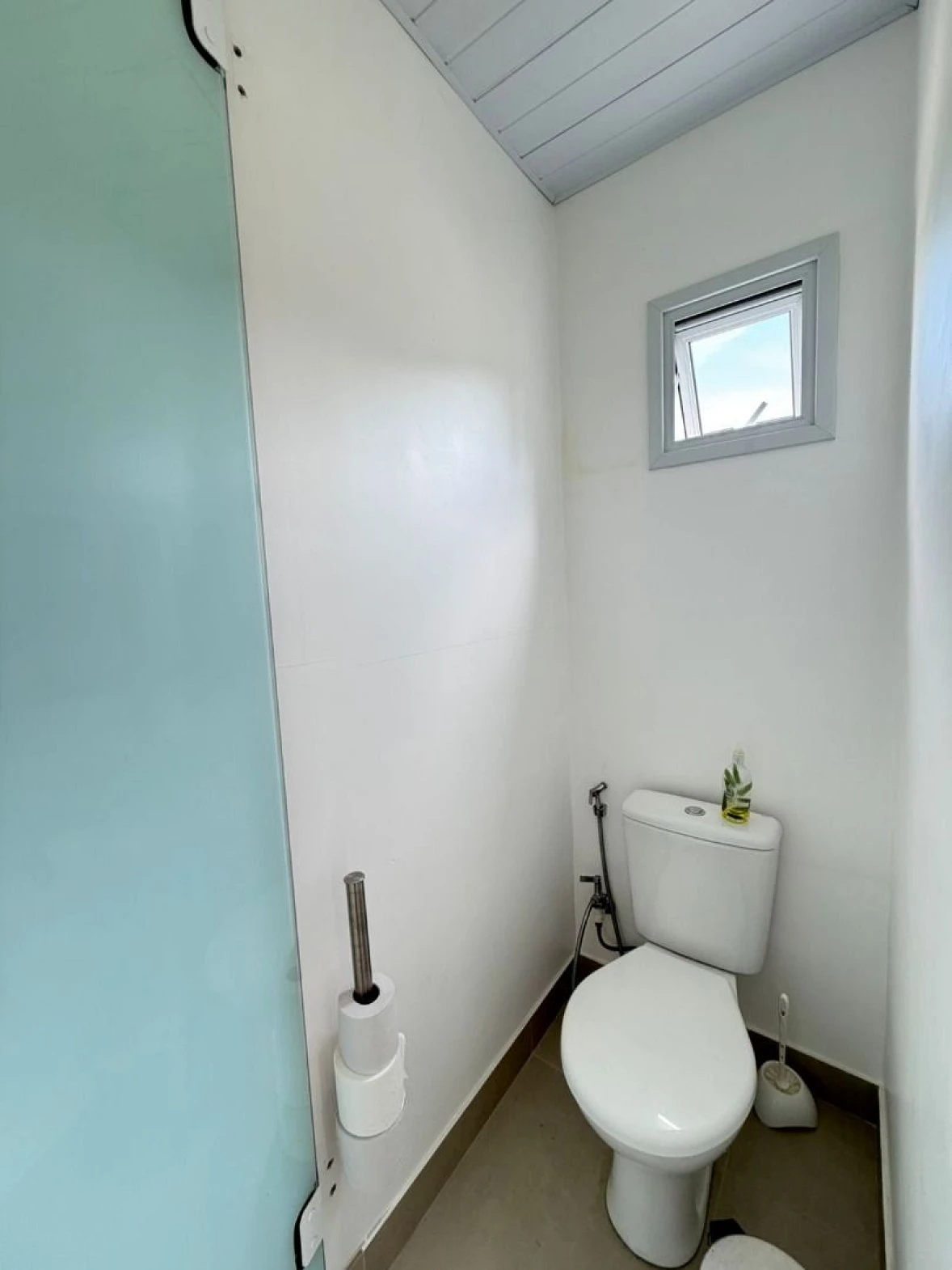 Casa 3 Dormitórios, 2 Suítes, Terreno 2.000 m² - Condomínio Quinta dos Guimarães - Foto 44