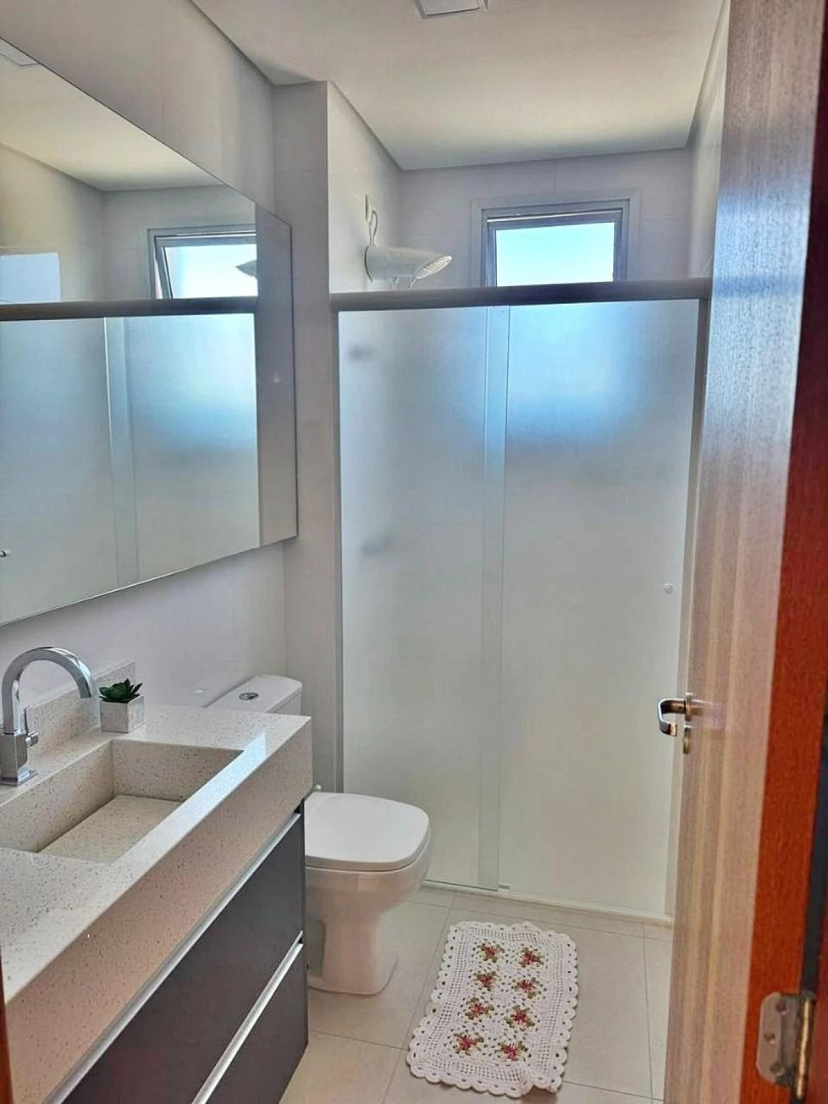Apto 2 Quartos, 1 Suíte, 2 Vagas - Villa Becker - Foto 16