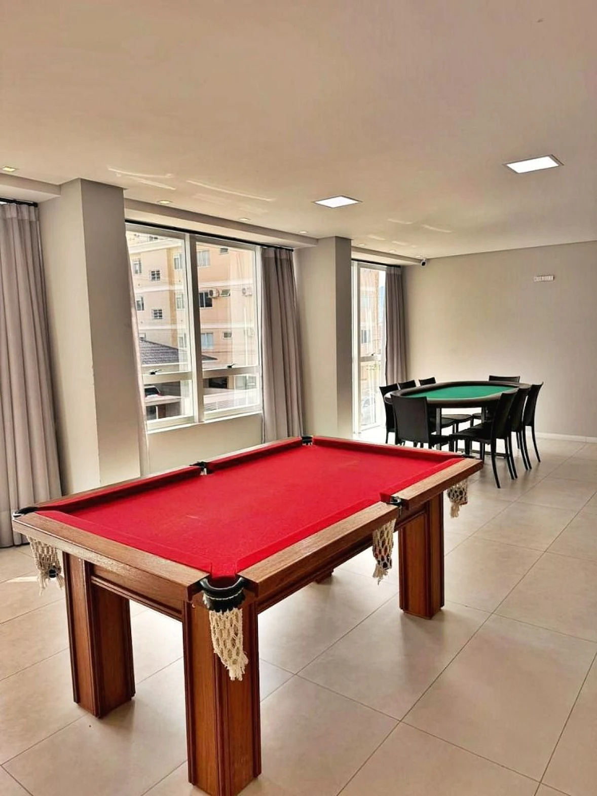 Apto 2 Quartos, 1 Suíte, 2 Vagas - Villa Becker - Foto 24