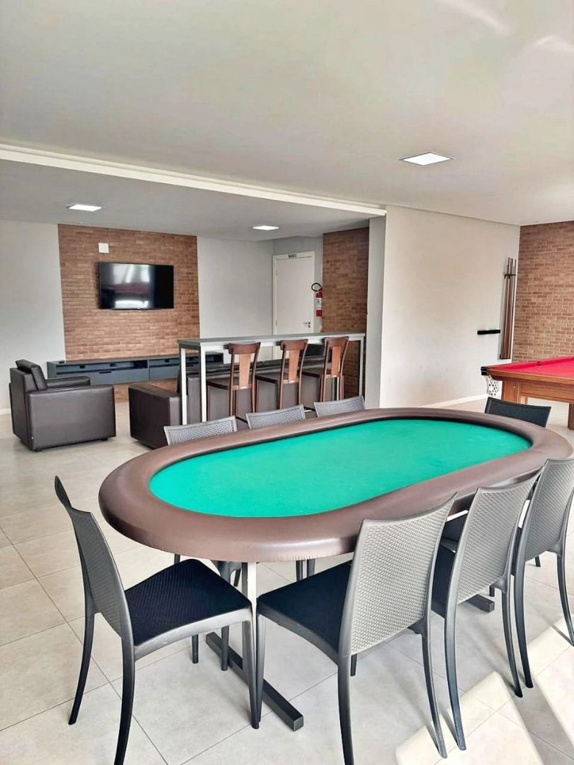 Apto 2 Quartos, 1 Suíte, 2 Vagas - Villa Becker - Foto 25