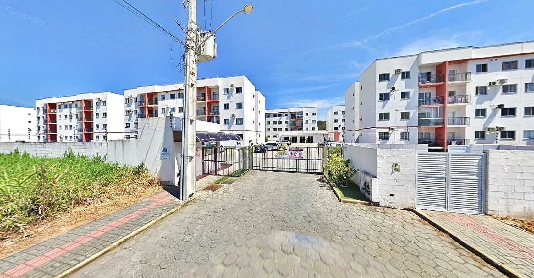 Apartamento em Aririú, Palhoça