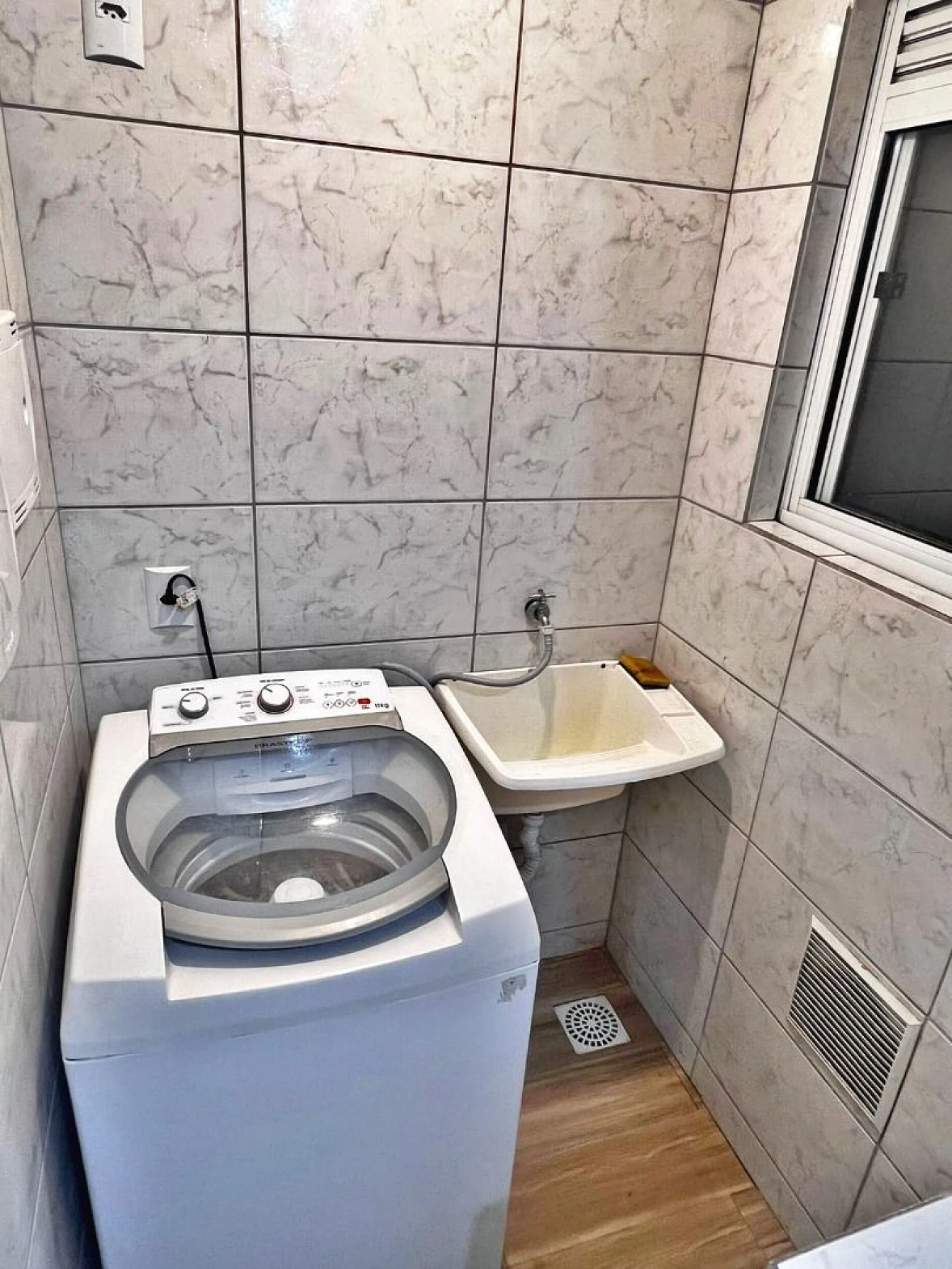 Apartamento em Aririú, Palhoça