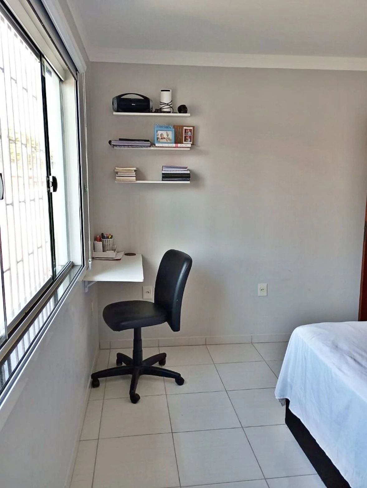 Casa 2 Quartos, 3 Vagas, Escritura - Forquilhas - Foto 10