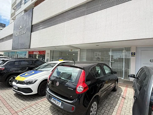 2 Lojas Térreas, Disponíveis para Venda, uma ao Lado da Outra, com Vitrine, de Frente para Avenida, Bairro Pagani, Palhoça/SC - Foto 6