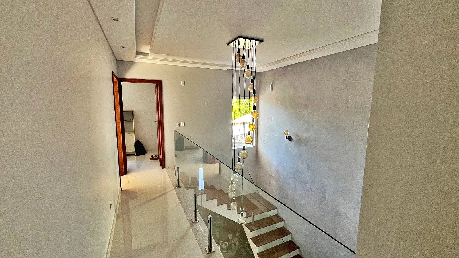 Casa e 2 Lojas - 3 Quartos, 1 Suíte, Piscina - Pagani - Foto 9