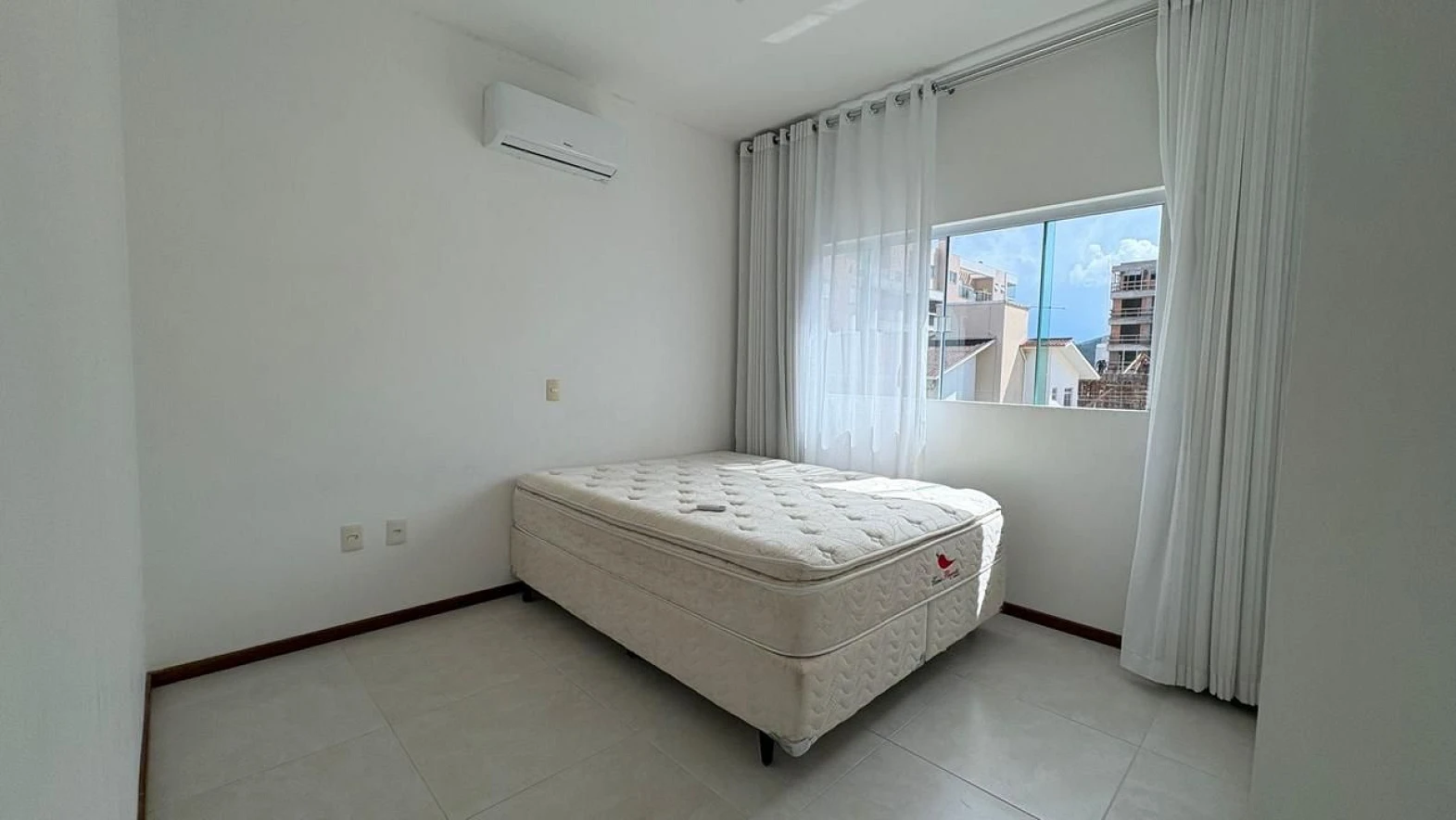 Apartamento com 2 Dormitórios à Venda, 86 m² - Palmas - Governador Celso Ramos/SC - Foto 11
