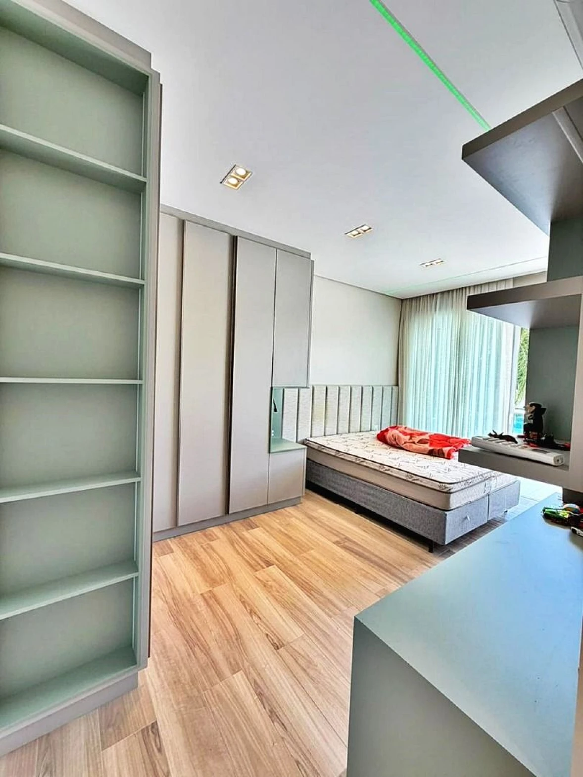 Casa para Venda no Condomínio Residencial Quinta dos Guimarães, Alto Padrão, 4 Dormitórios, 3 Suítes, Piscina, Espaço Gourmet - Foto 33