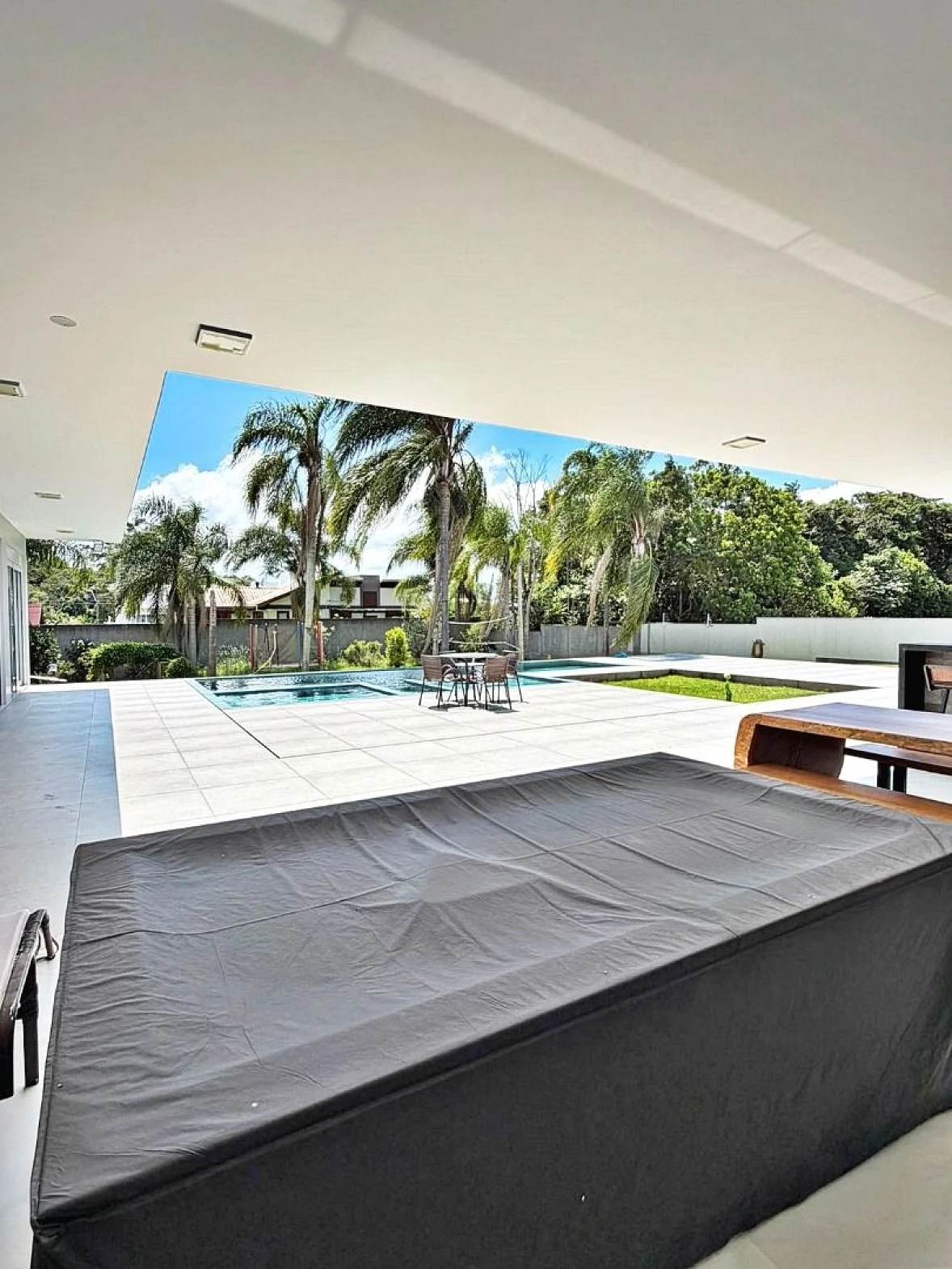 Casa para Venda no Condomínio Residencial Quinta dos Guimarães, Alto Padrão, 4 Dormitórios, 3 Suítes, Piscina, Espaço Gourmet - Foto 49
