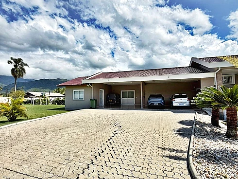Casa para Venda no Condomínio Residencial Quinta dos Guimarães, Alto Padrão, 4 Dormitórios, 1 Suíte Maste, Piscina, Espaço Gourmet - Foto 14