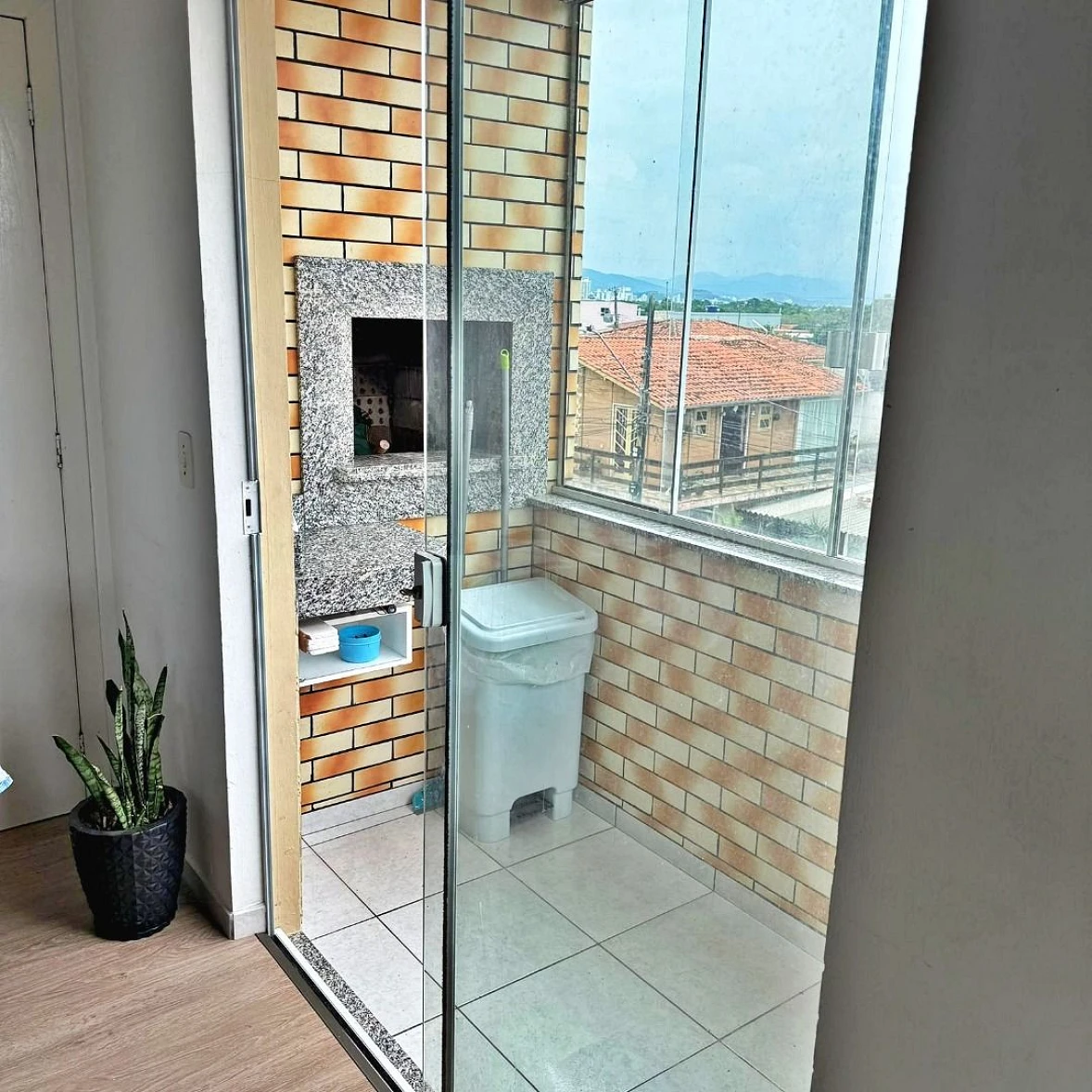 Apartamento em Barra do Aririú, Palhoça