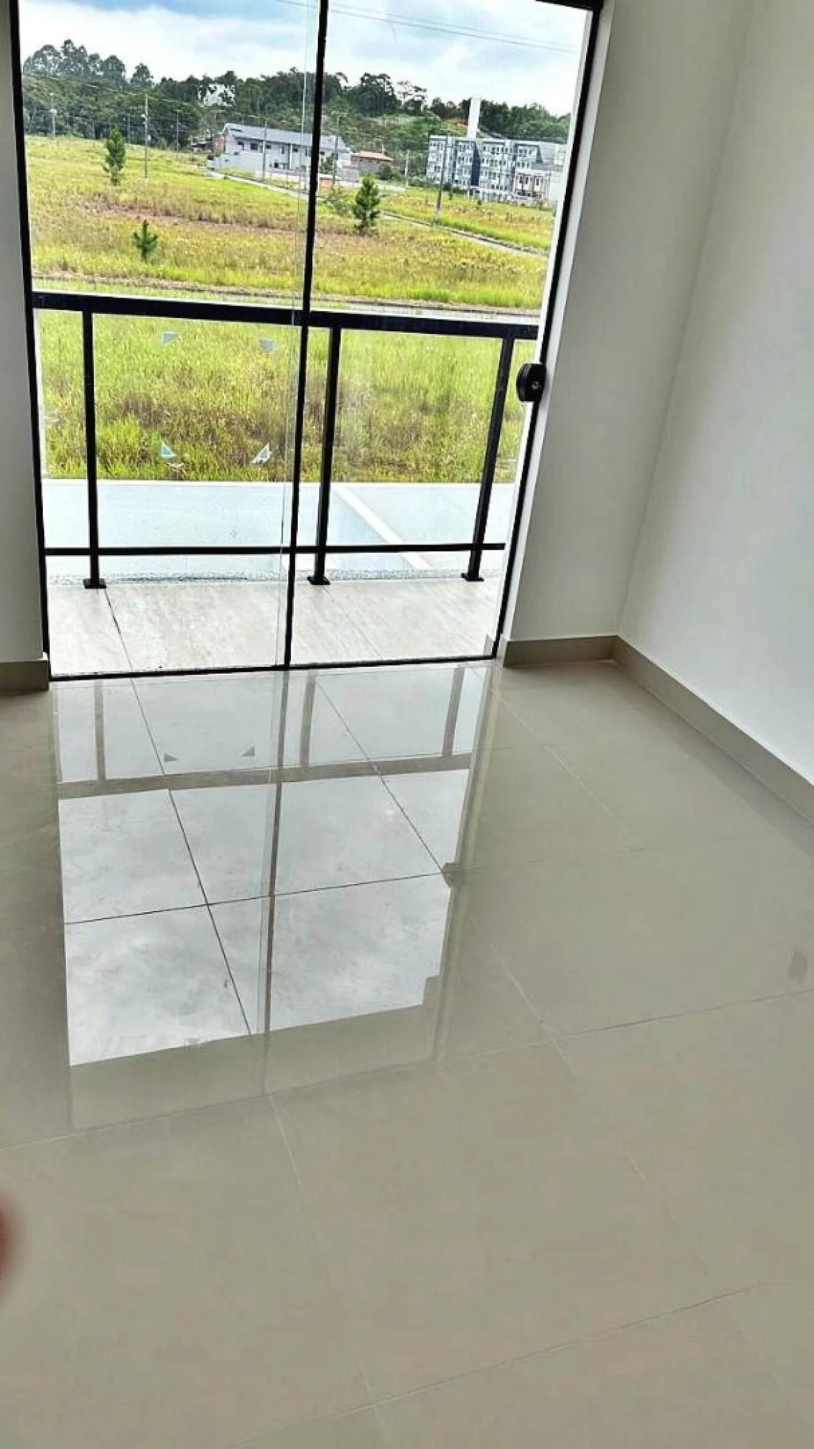 Sobrado 3 Quartos, 1 Suíte, 2 Vagas - Sertão Maruim - Foto 8