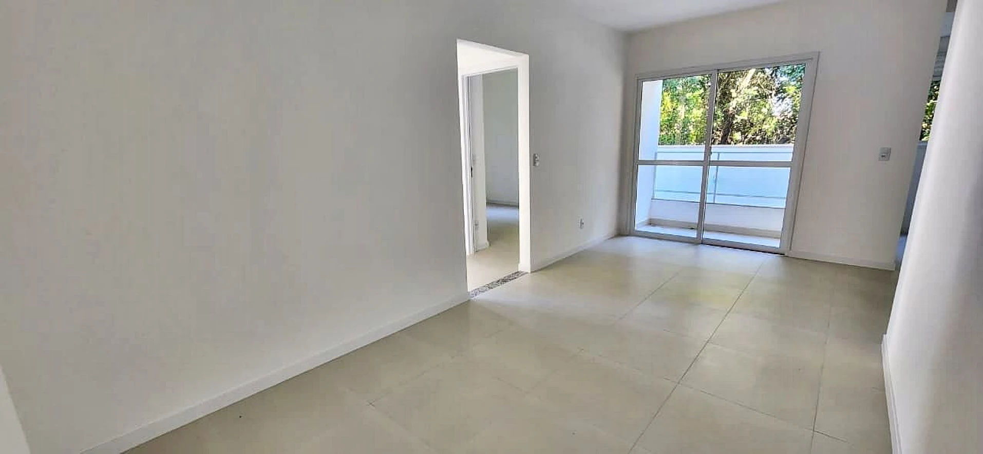 Apartamento em Barra do Aririú, Palhoça