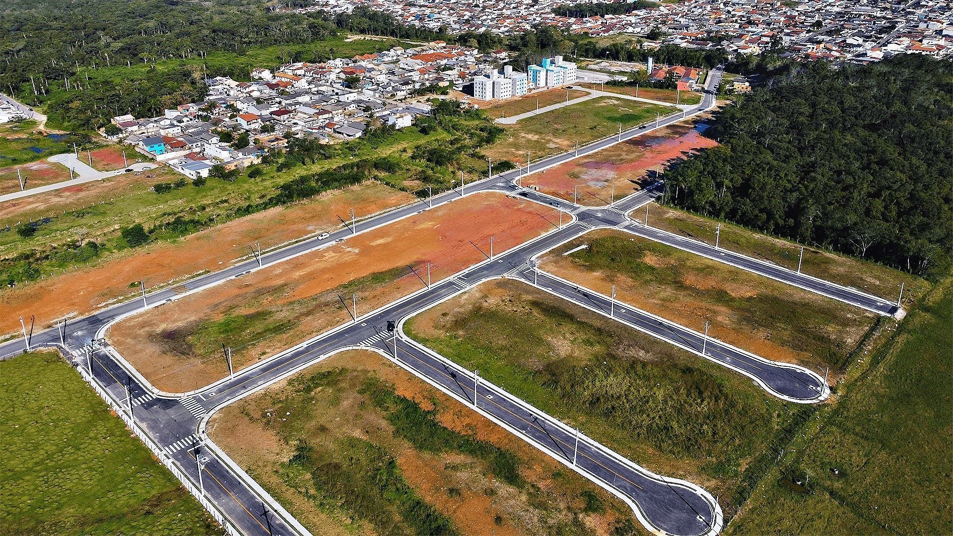 Terreno em Forquilhas, São José