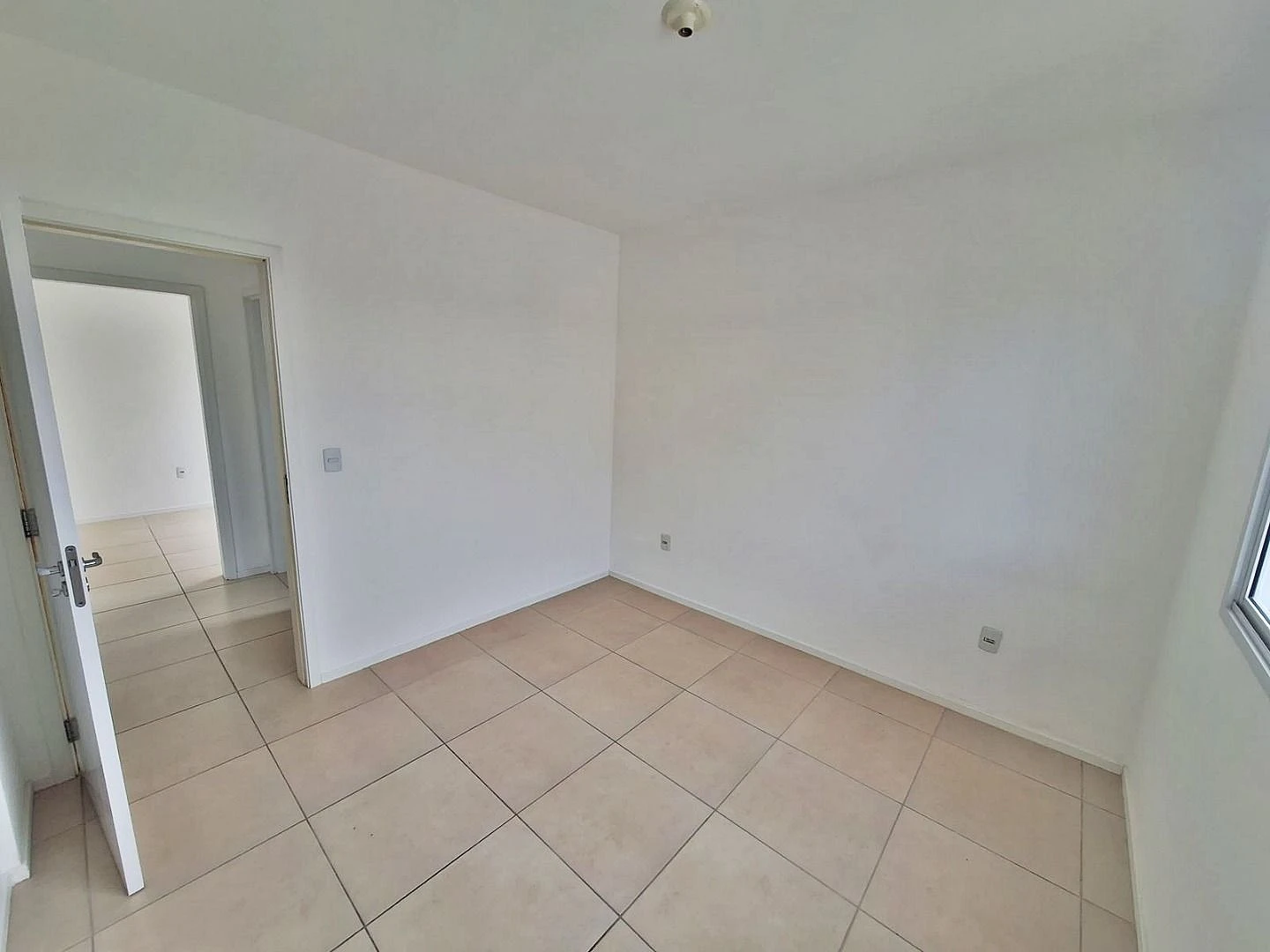 Apto 2 Quartos, Sacada, 1 Vaga, Lazer - São Sebastião - Foto 13