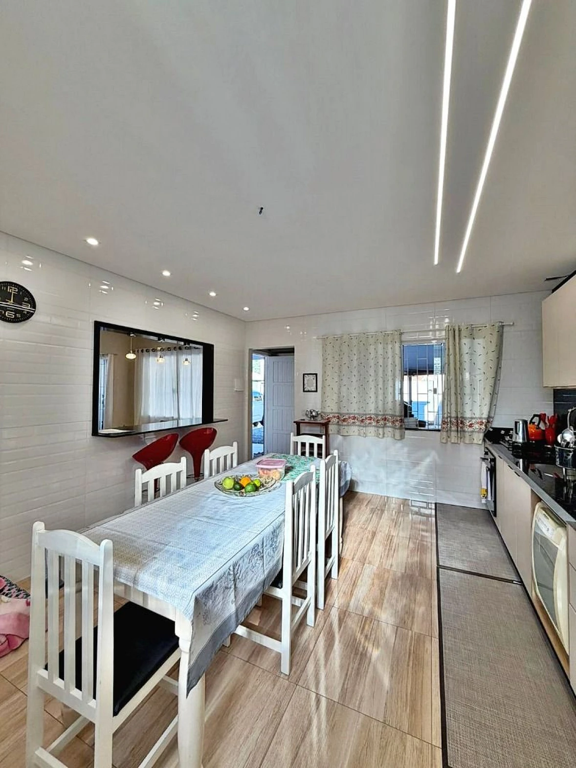 Casa, Disponível para Venda, 2 Pavimentos, 2 Dormitórios, 1 Suíte, Bairro Guarda do Cubatão, Palhoça/SC - Foto 12
