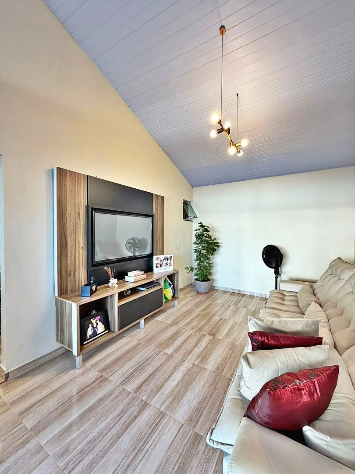 Casa, Disponível para Venda, 2 Pavimentos, 2 Dormitórios, 1 Suíte, Bairro Guarda do Cubatão, Palhoça/SC - Foto 19