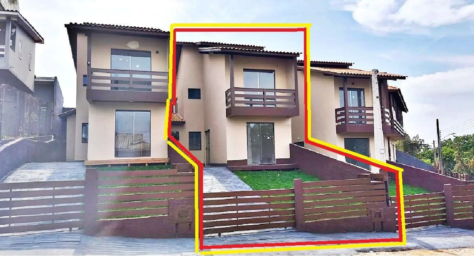 Sobrado geminado em Serraria, São José